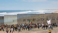 México reporta una caída histórica del 91 % en el flujo migratorio hacia EE. UU. durante el Gobierno de Sheinbaum: la cifra más baja en 50 años