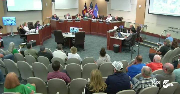 City Council overrules veto, voters will decide on Pueblo's form of government