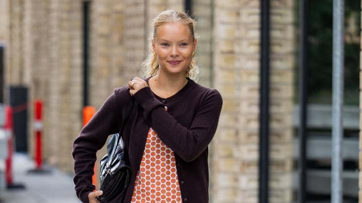 18 Dress And Boot Pairings For Effortless Transeasonal Styling