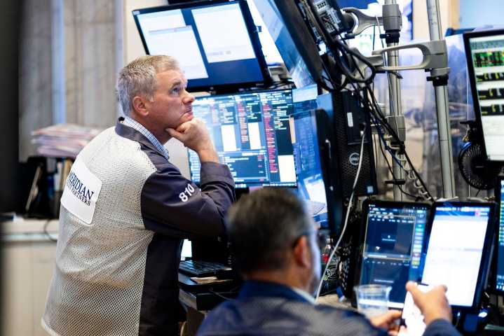 Wall Street abre mixto y el Dow Jones sube un 0,47 %