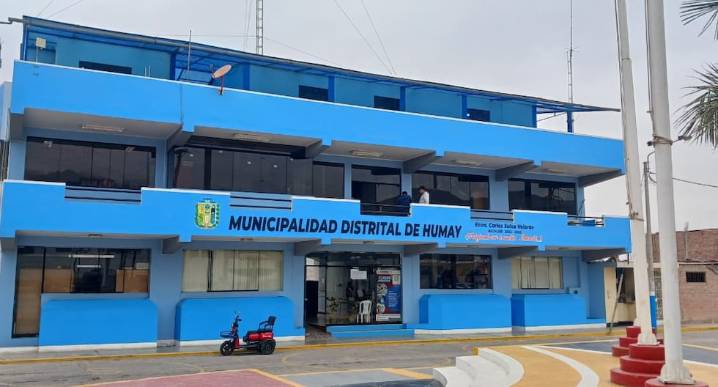 Escándalo en Municipalidad de Humay: Funcionarios clave sin el perfil mínimo para sus cargos