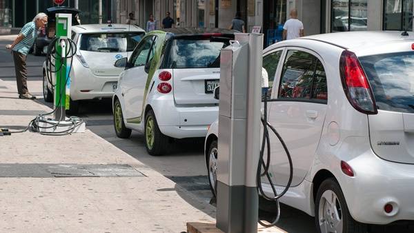 Kentucky Joins Lawsuit Challenging Trump Administration’s Move To Freeze Program Funds Building EV Charging Stations