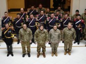 Vestido de militar, Javier Milei se mostró con un ministro que será candidato a diputado