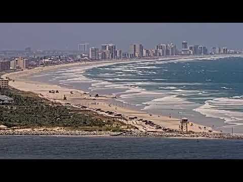 Hurricane Erin kicks up surf in Florida