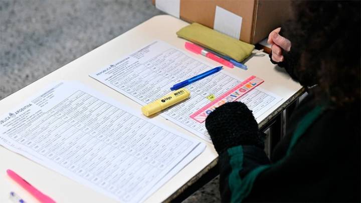 La Cámara Nacional Electoral definió los montos para autoridades de mesa y delegados: ¿Cuánto cobrarán?