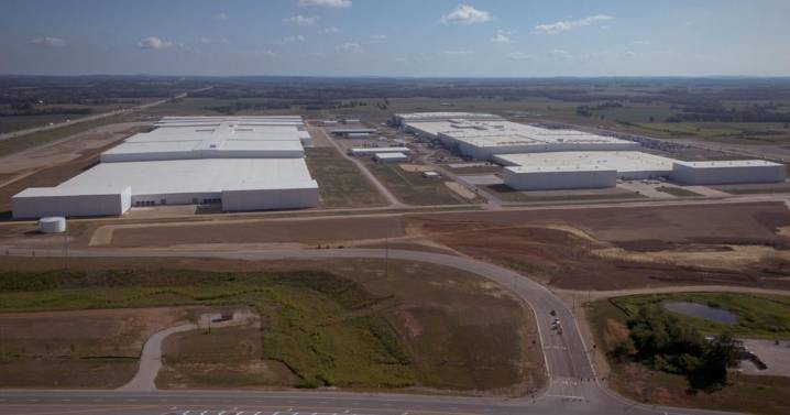 Union vote uncertain at Kentucky EV battery pla…