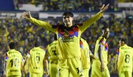 “Se puso a llorar, extrañaba a su familia”: Moy Muñoz cuenta el mal momento de Dagoberto al llegar al América