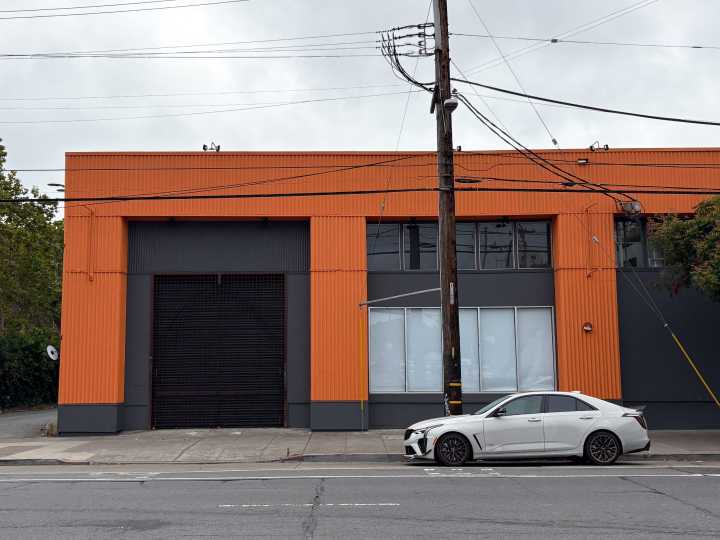 A spinoff of Stuff, beloved S.F. vintage store, returns to the Mission