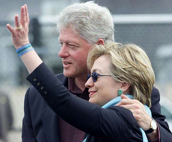 Un comité del Congreso cita a Bill y Hillary Clinton por el caso Epstein