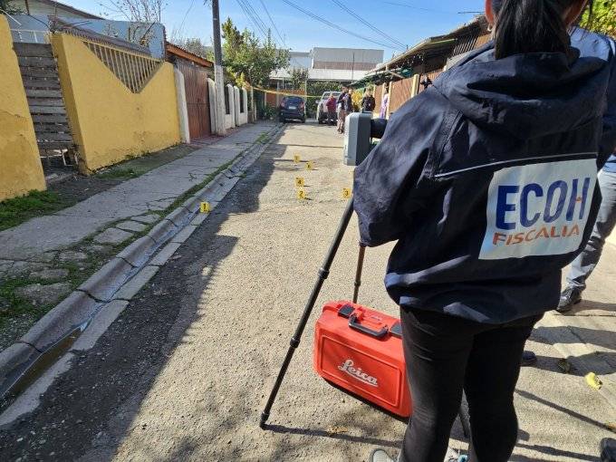 Investigan homicidio de mujer de 62 años baleada en su domicilio en Conchalí