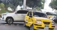 Fuerte congestión en la autopista a Floridablanca tras choque de dos vehículos