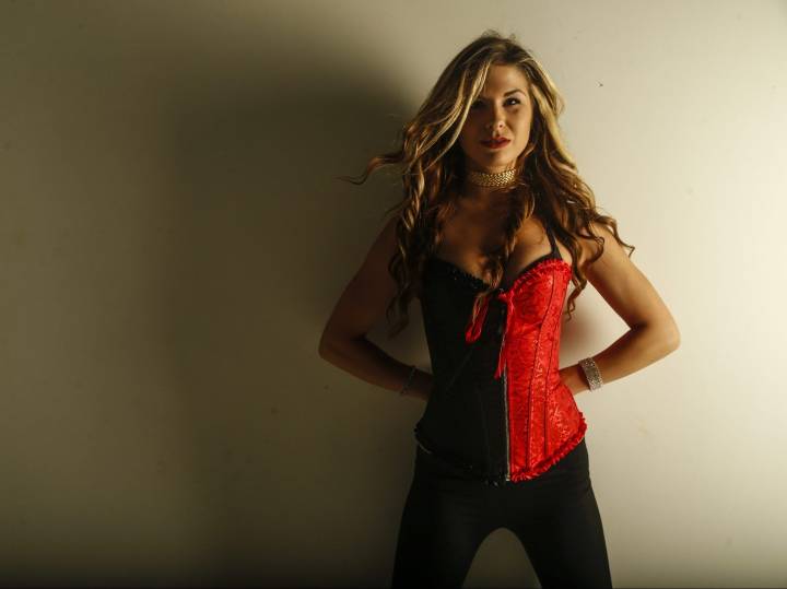 SUNshine Girl Gabie