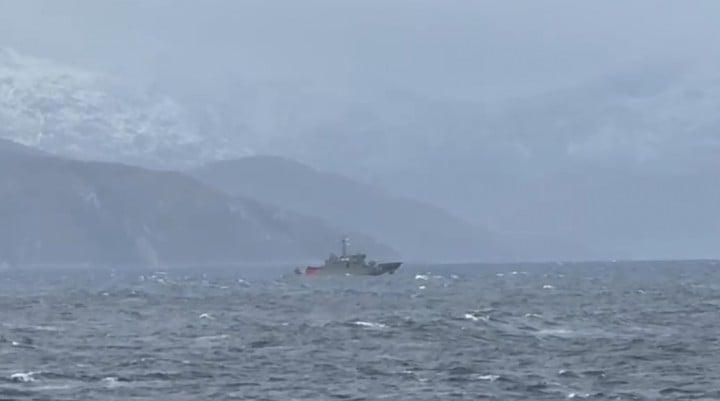 Fuerte temporal en la zona de búsqueda de pescadores desaparecidos