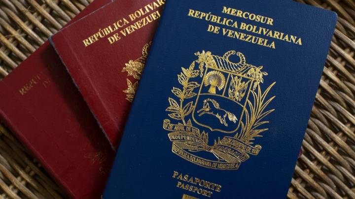 Saime ratifica que precios del pasaporte varían según la tasa del BCV