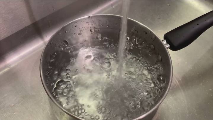 Boil water notice issued in Hays County