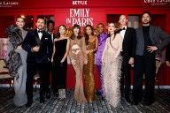 Tragedia en el rodaje de "Emily en Paris": Murió el asistente de dirección de la serie en plena filmación