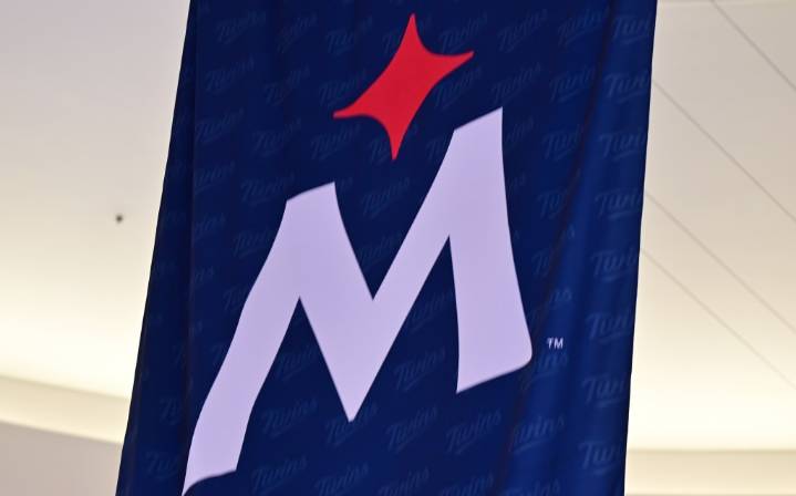 Twins promote top prospect Walker Jenkins to Triple