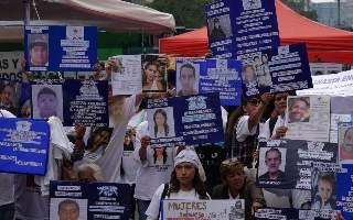 Familiares de desaparecidos protestan en CDMX; exigen justicia por más de 130 mil casos