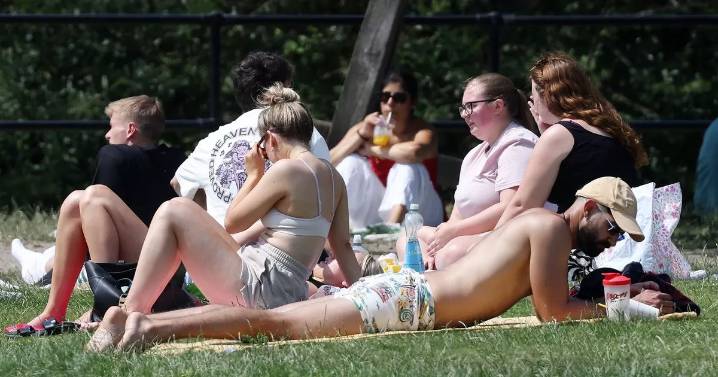 Greater Manchester Bank Holiday weekend weather forecast as temperatures set to climb up and up