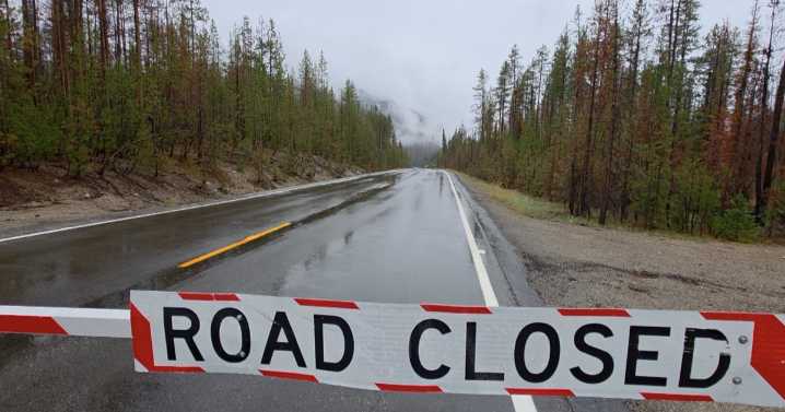 Hwy 21 closed in central Idaho after mudslide, ITD to assess damage after rain stops