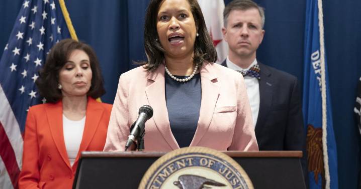 As federal takeover threats loom, the city of Washington waits for the White House to make its move