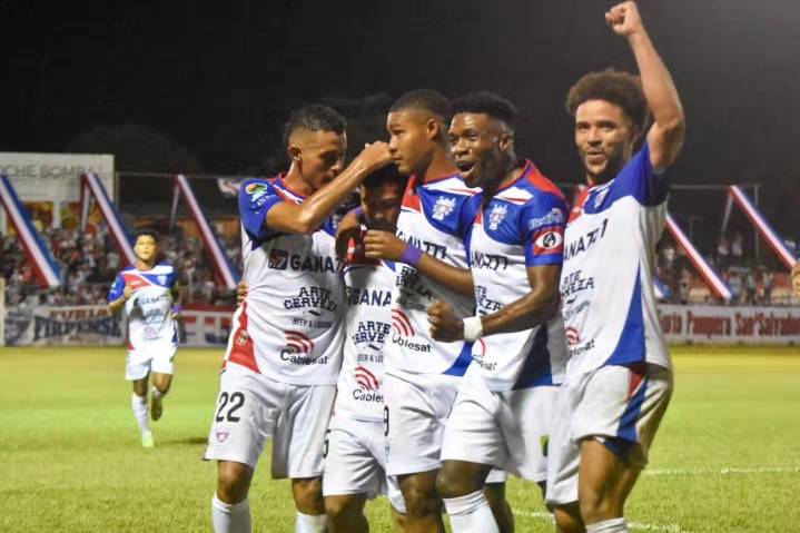 Jornada Vibrante del Torneo de Apertura Salvadoreño