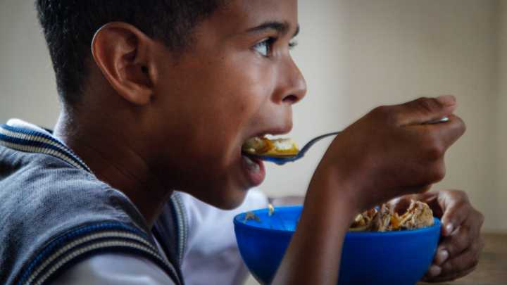 Programa Mundial de Alimentos deja de operar en cinco estados de Venezuela por falta de financiamiento