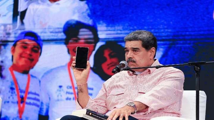 Ejecutivo nacional recuerda afrontar la batalla cognitiva: "Menos pantallas para salvar a la humanidad" (+Video)
