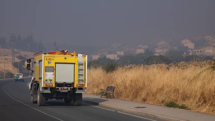 Madrid colabora en la extinción del incendio de San Bartolomé, en Ávila