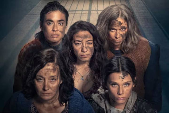 Inesperado. Quién es la ex Gran Hermano que aparece en la serie En el barro de  Netflix