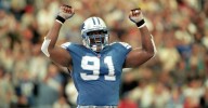Lions to induct Pro Bowl defensive end into ring of honor