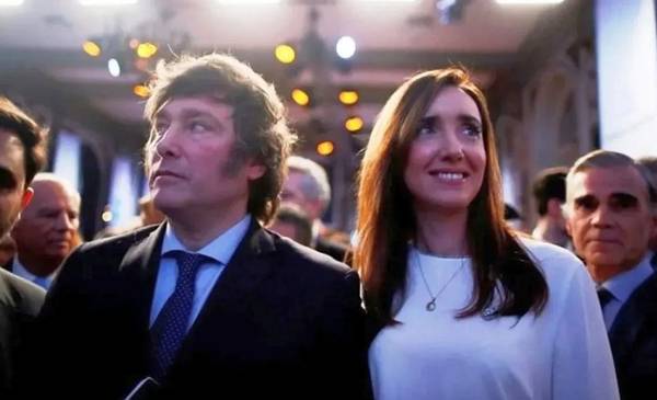 Villarruel, sobre los audios de las coimas: "Momento difìcil"