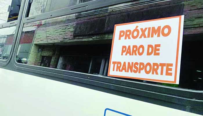 Transportistas amenazan con paro total en Valle de Toluca