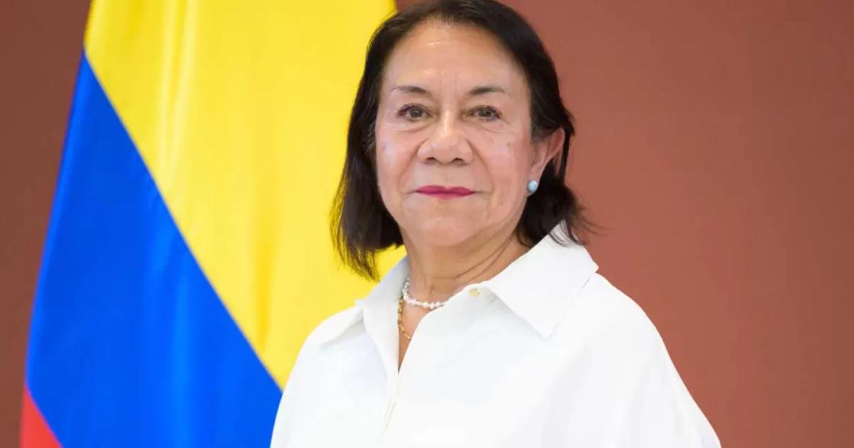 Ratifican a Rosa Villavicencio como ministra de Relaciones Exteriores en medio de críticas