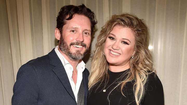 Kelly Clarkson’s ex-husband Brandon Blackstock seen beaming with family at rodeo just months before death at 48