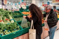 Reintegros en supermercados para jubilados: requisitos para acceder a este beneficio de ANSES