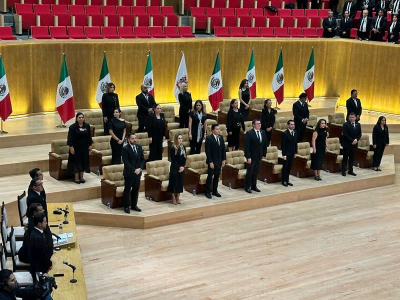 Con filtros de acceso y sin Juan Rojas…