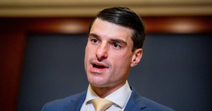 GOP Millionaire Rep. Rob Bresnahan Tries in Vain to Hide Secret Helicopter