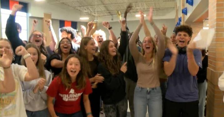 Student Section of the Week: Harrison