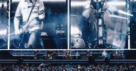 Oasis fan scatters best friend’s ashes during Edinburgh concert in viral video
