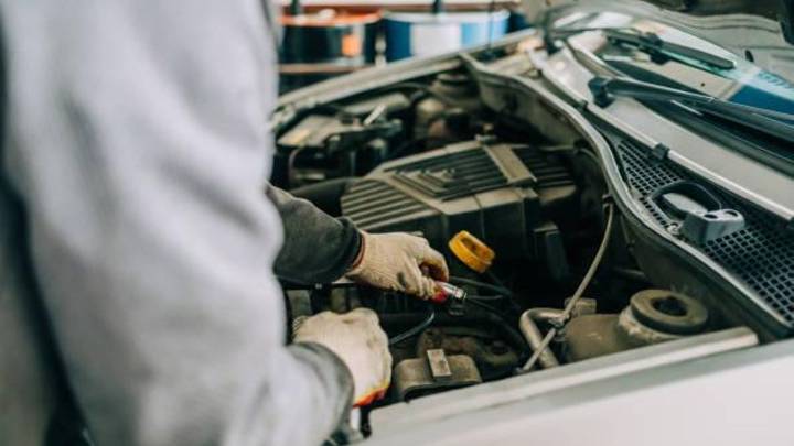 Sigue estos consejos para alargar la vida del motor de tu coche