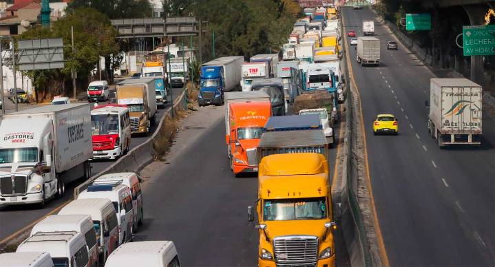 Cancillería descarta impacto en mexicanos por suspensión de visas a camioneros en EEUU