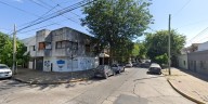 Apuñaló a su suegro mientras dormía porque le reclamó por no hacer la comida