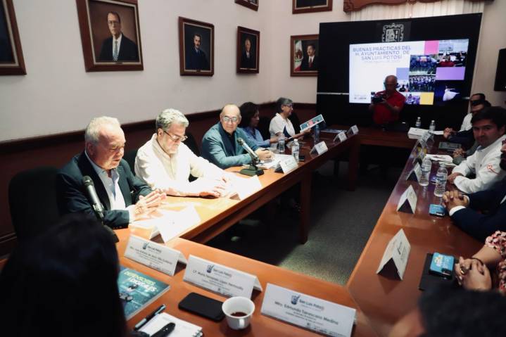 Secretaría de Educación federal y Ayuntamiento sientan bases de colaboración