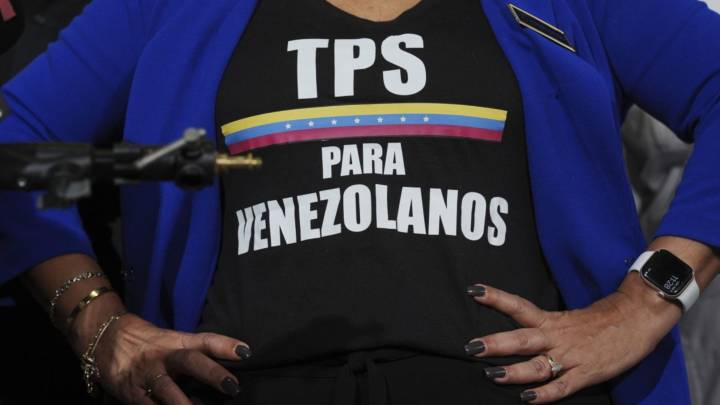 Fallo judicial devuelve la protección migratoria a 600.000 venezolanos con TPS en EEUU #29Ago