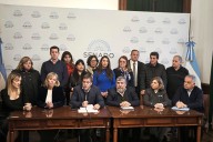 El bloque K, beneficiado. Se firmó otra paritaria en el Congreso y la dieta de la mitad de los senadores llegará a $10 millones