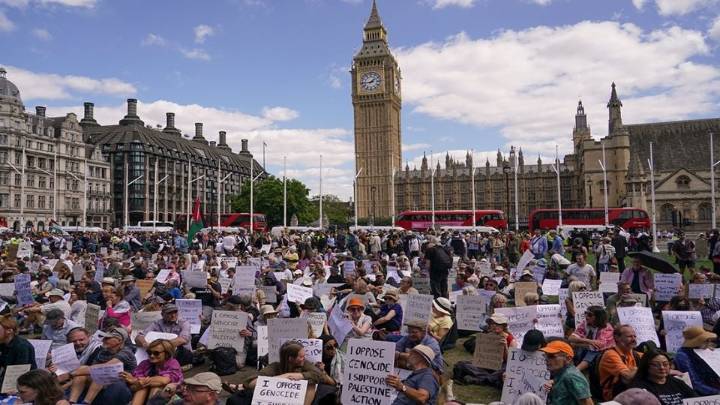 Detienen a 466 personas en manifestación del grupo Palestine Action en Londres