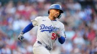 Mookie Betts details support from Dodgers players, fan base amid season struggle