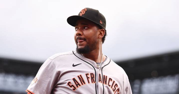 Jerar Encarnación activated, Luis Matos optioned
