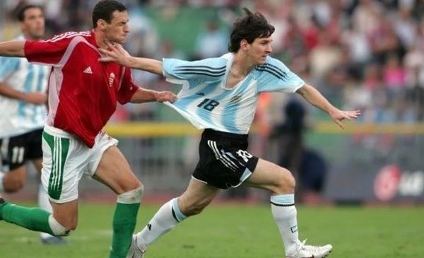 Se cumplen 20 años del fatídico debut de Messi con la Selección argentina